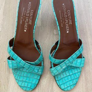 Donald J. Pliner Alligator Aqua Blue Strappy Heel Sandals Size 7 1/2M